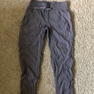 Lululemon athletic Pants Size 6